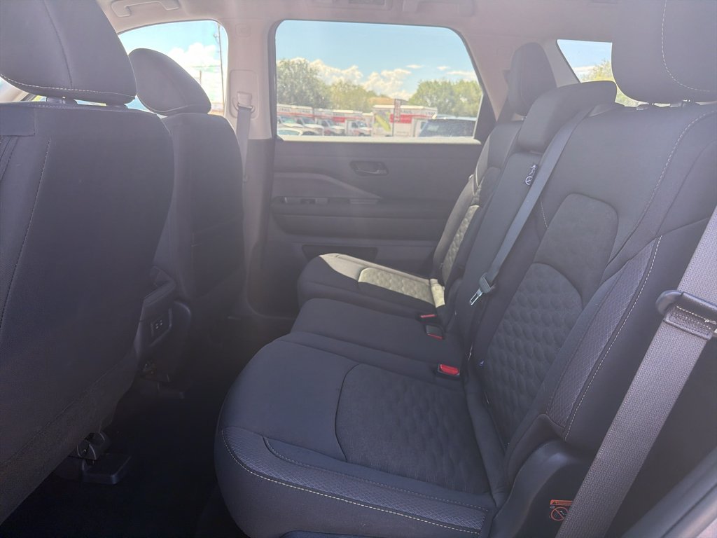 Used 2026  Nissan S image 8