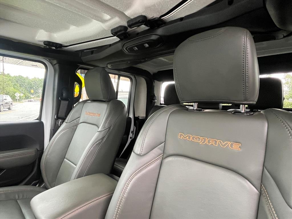Used 2024 Bright White Clear Coat Jeep Mojave image 8