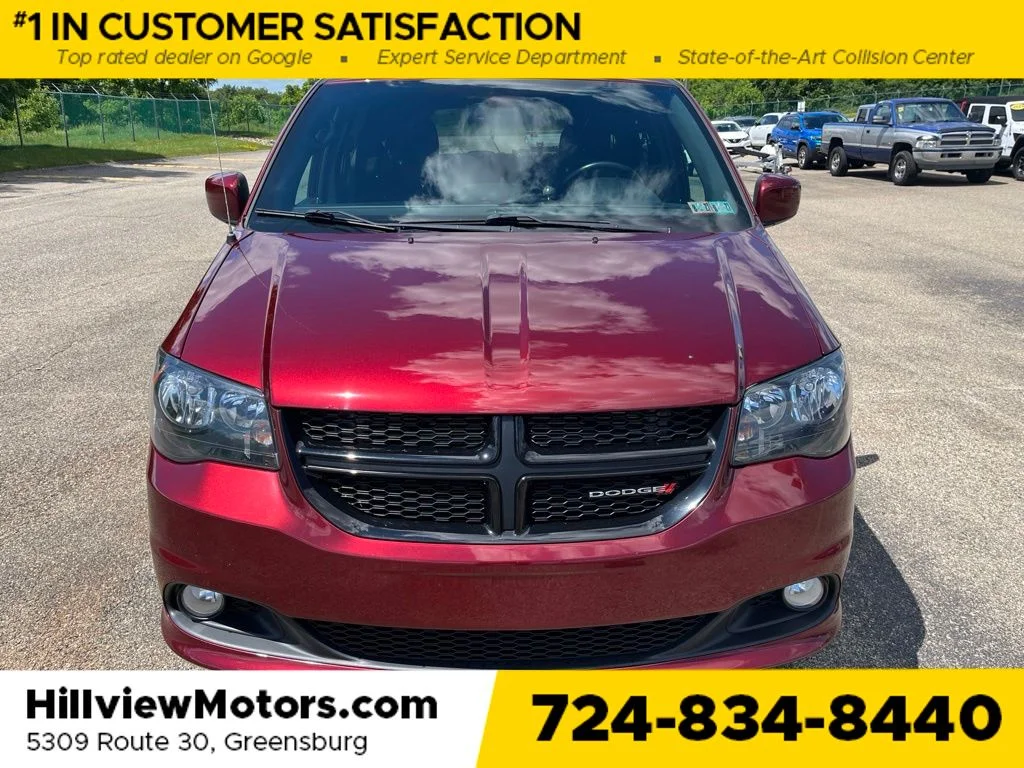 Used 2019 Red Dodge SE image 8