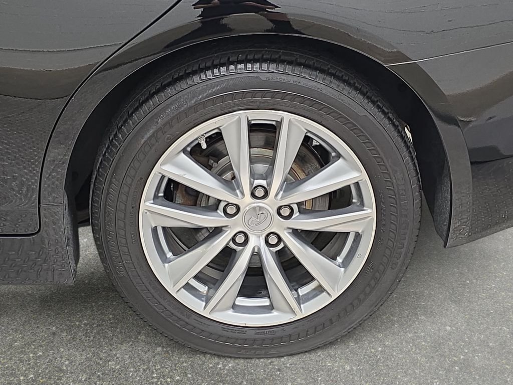 Used 2015 Black Obsidian INFINITI Base image 33