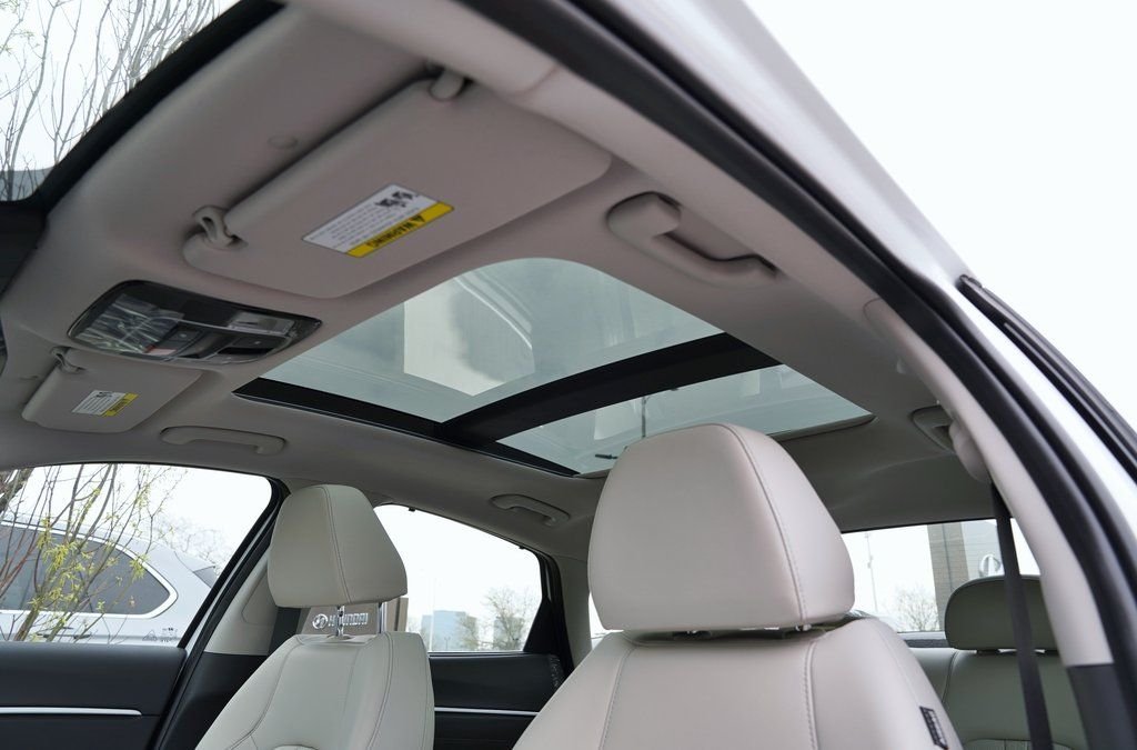 2025 Hyundai Sonata Hybrid Limited - Photo 40