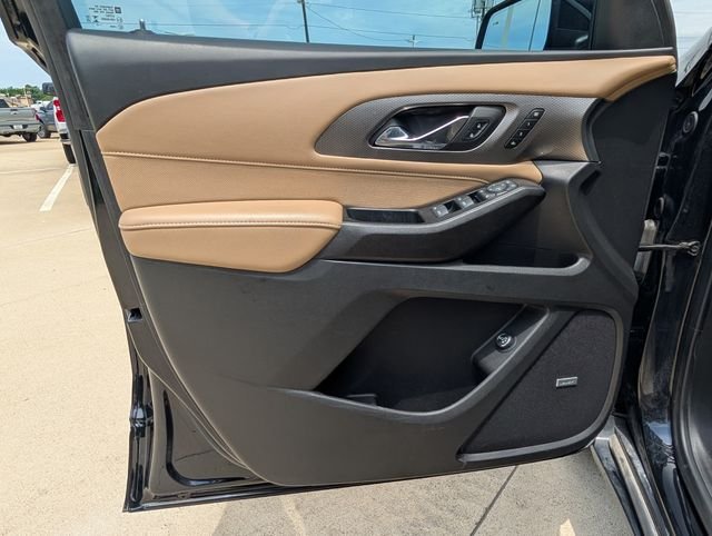 2023 Chevrolet Traverse Premier - Photo 17