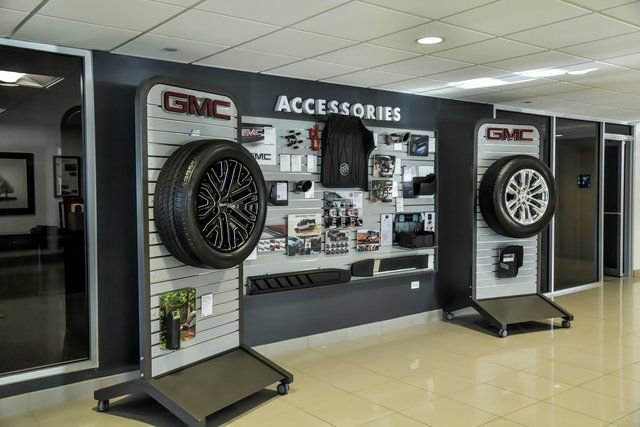 2025 GMC Sierra EV Denali - Photo 24