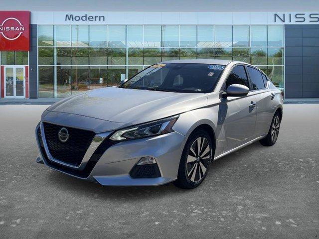 2021 Nissan Altima 2.5 SV