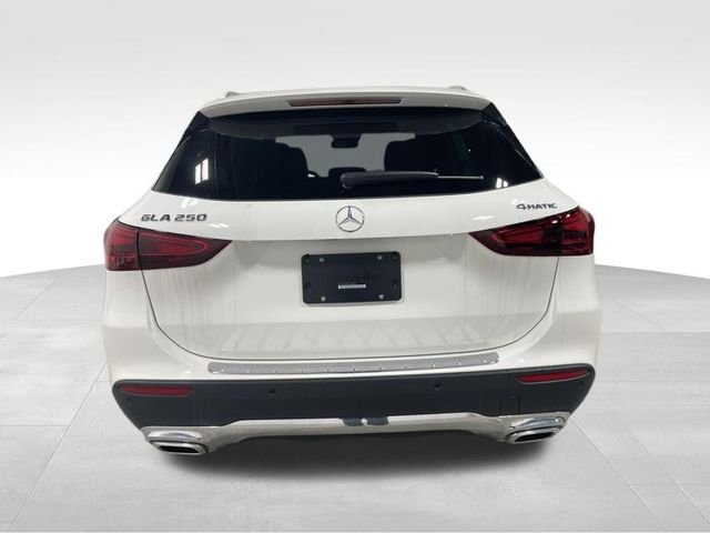 New 2026  Mercedes-Benz GLA 250 image 6