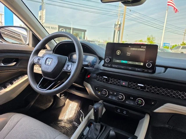 2024 Honda Accord EX - Photo 13