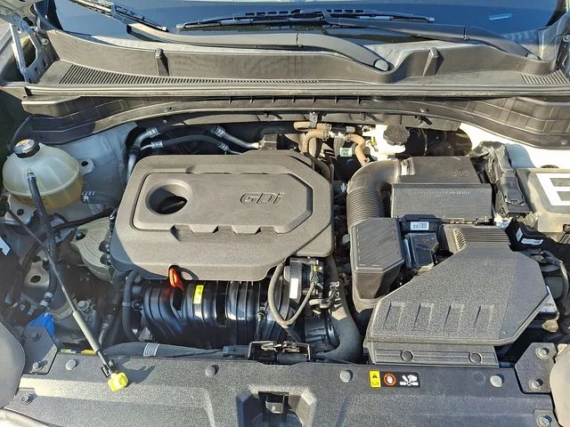 Used 2017 Silver Kia LX image 27