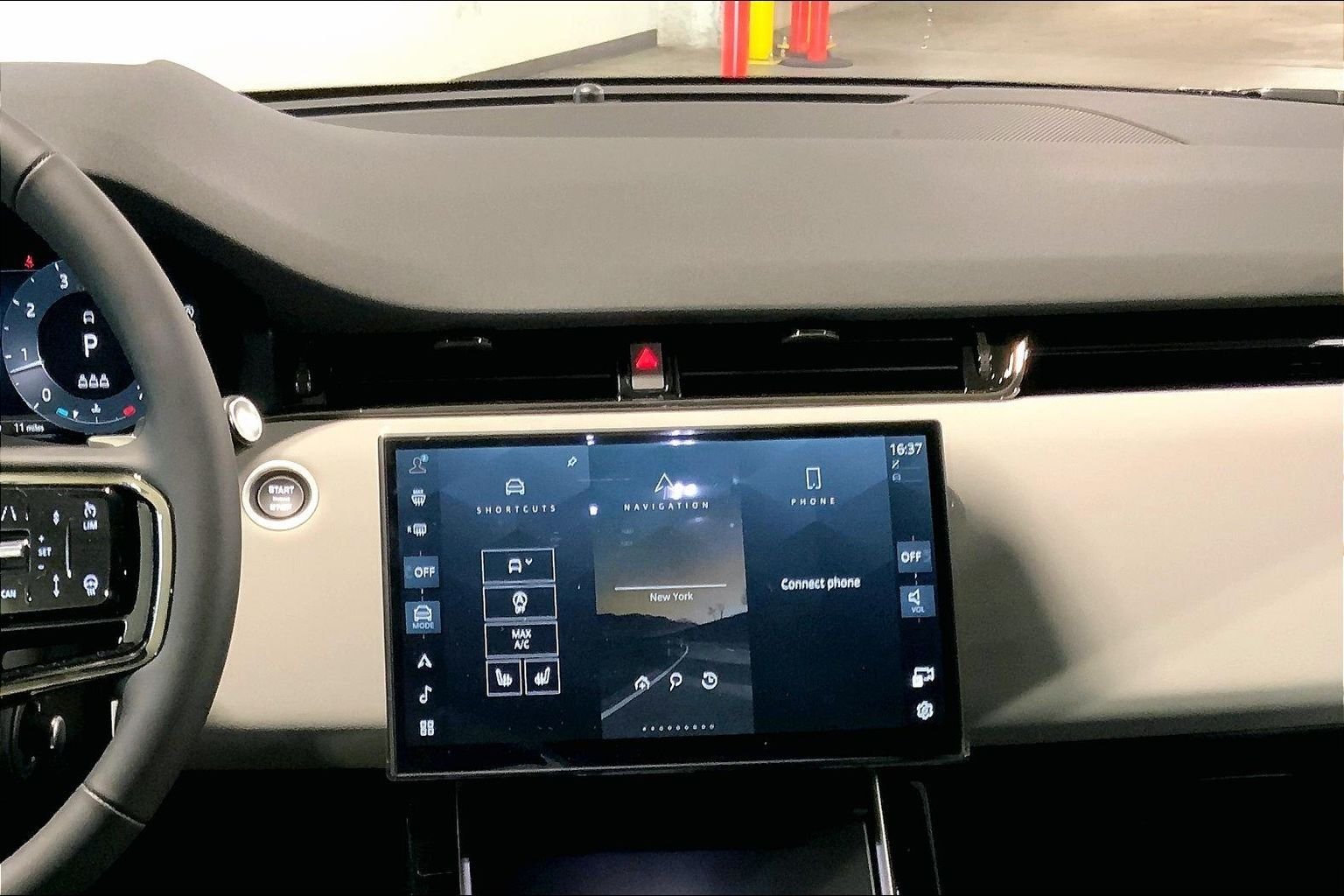 2026 Land Rover Range Rover Evoque Dynamic SE - Photo 6