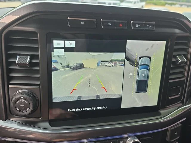 Used 2023 Gray Ford XLT image 24