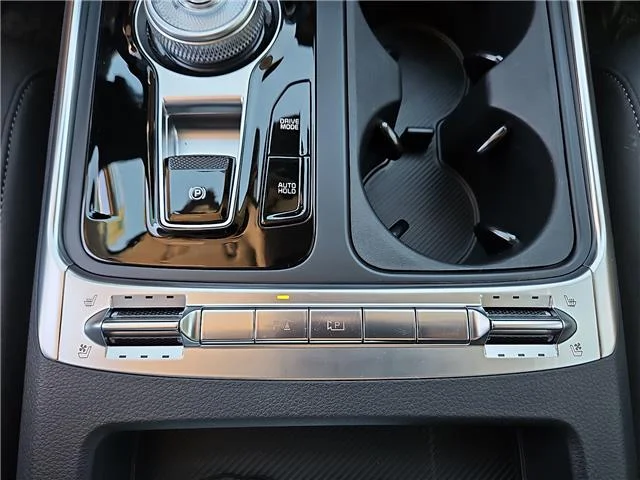 New 2026 Ceramic Silver KIA SX Passenger image 11