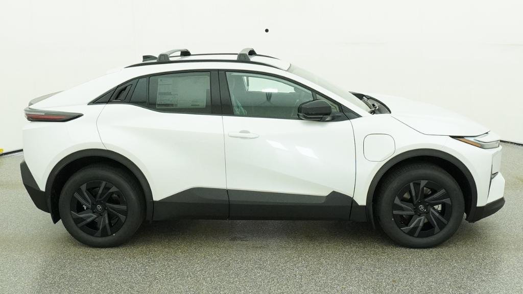 New 2026 Wind Chill Pearl Toyota SE image 65