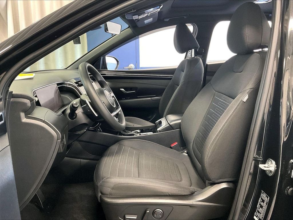 Used 2023 Black Hyundai NIGHT image 10