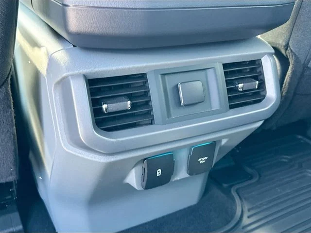 Used 2025 White Ford XLT image 24
