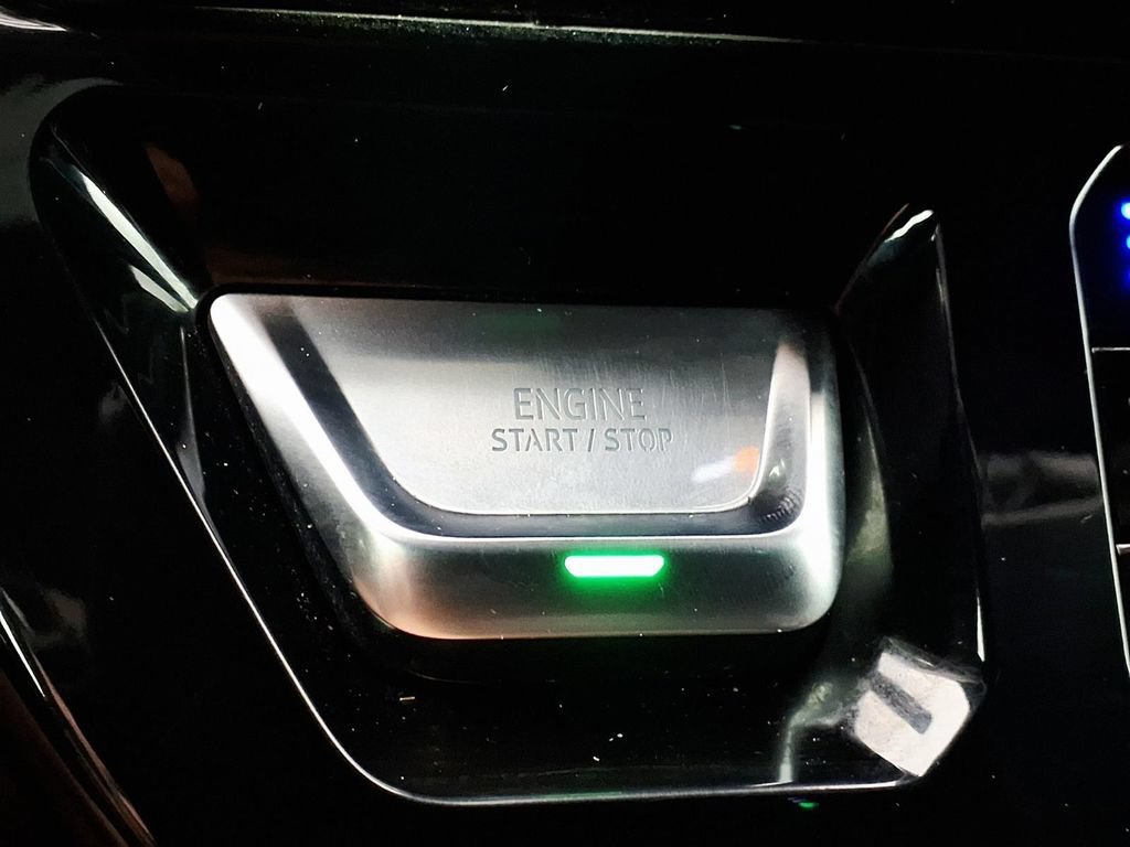 Used 2024 Onyx Black GMC AT4 image 16