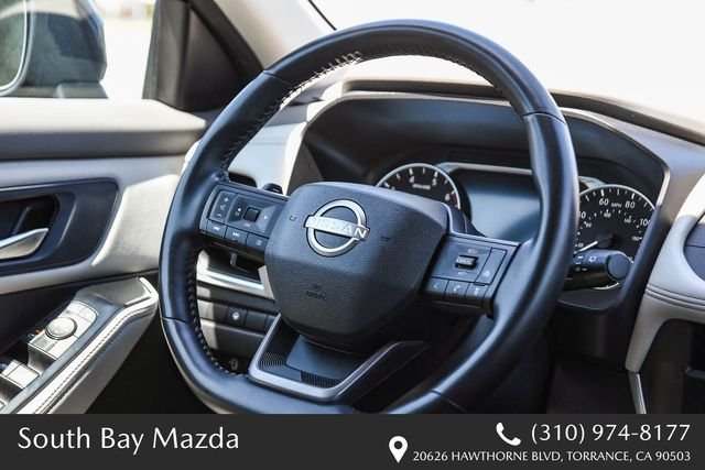2025 Nissan Rogue SV - Photo 15
