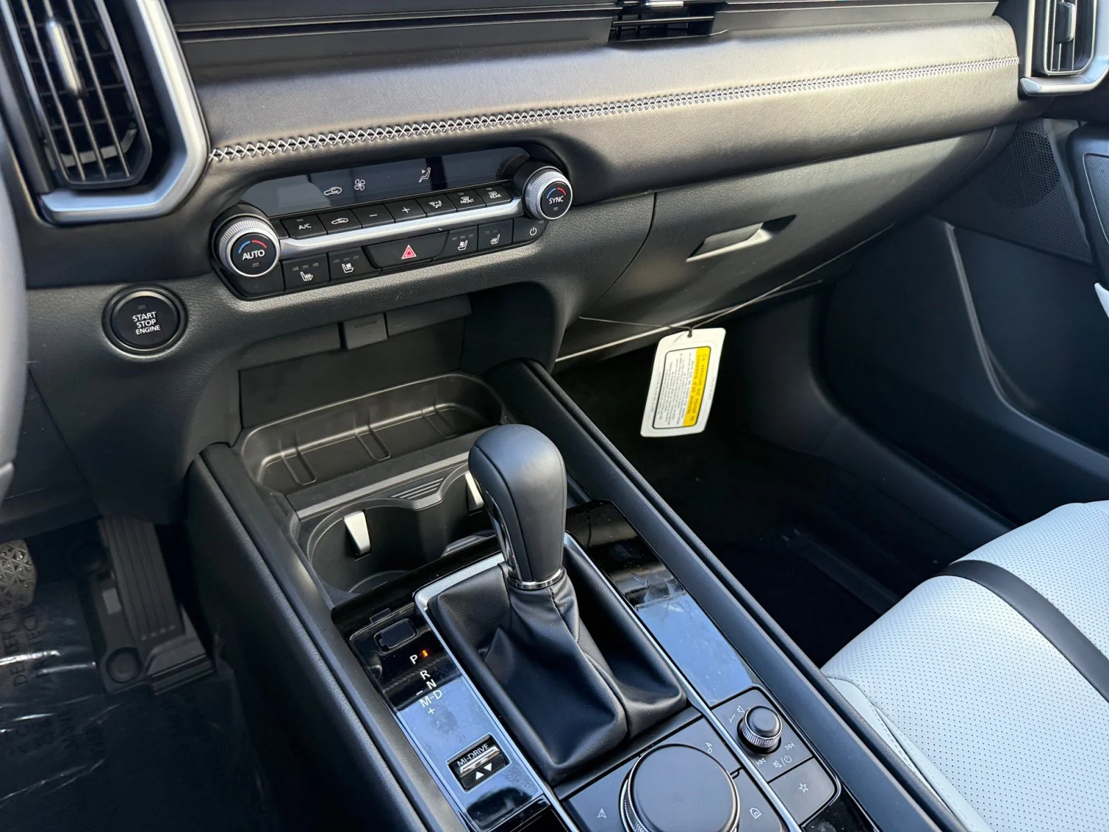 2026 Mazda CX-50 Premium - Photo 13