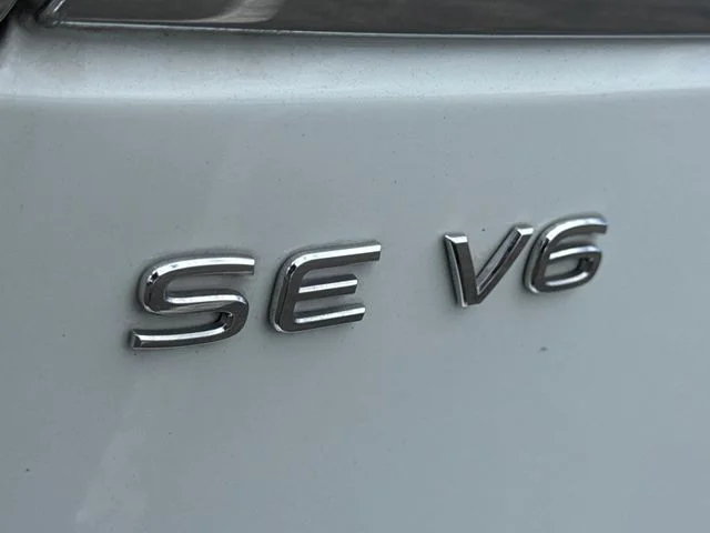 Certified Used 2023 Pure White Volkswagen 3.6L V6 SE w/Technology image 15