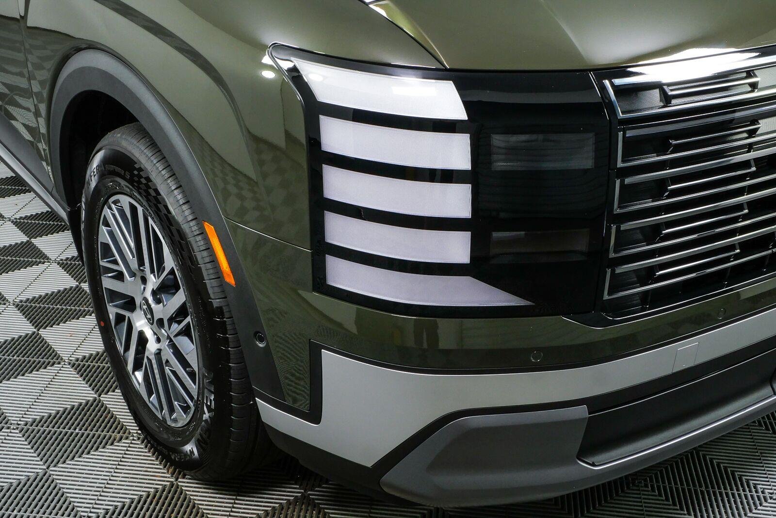 New 2026 Titan Green Hyundai SEL Premium FWD image 39
