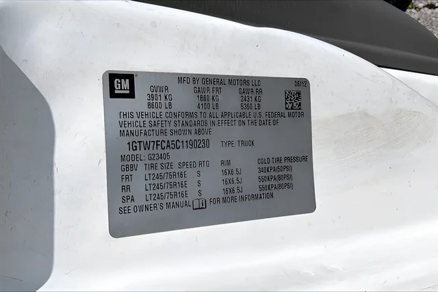 Used 2012 White GMC Work Van image 13