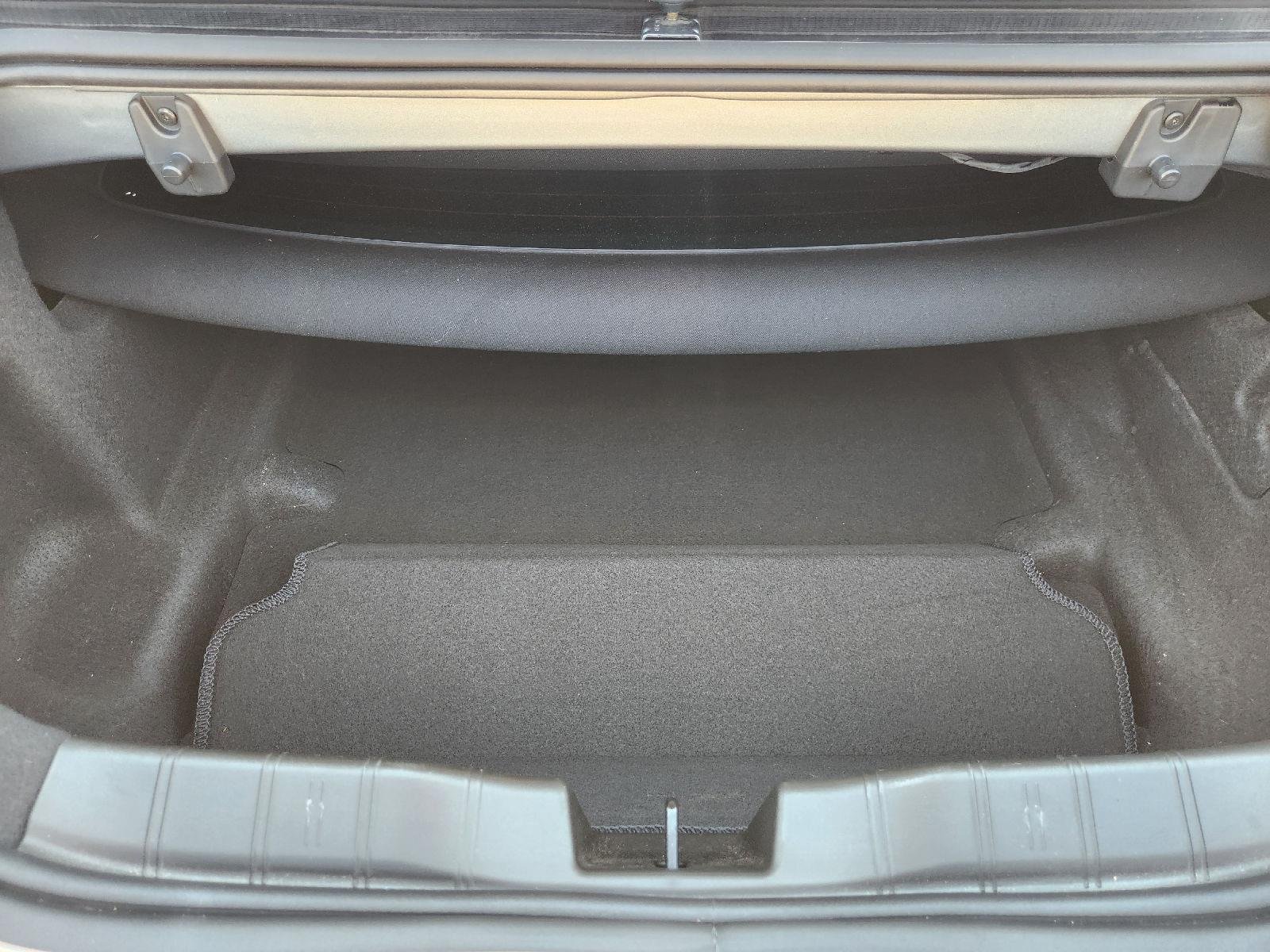 Used 2024 Sharkskin Metallic Chevrolet 2LT image 32