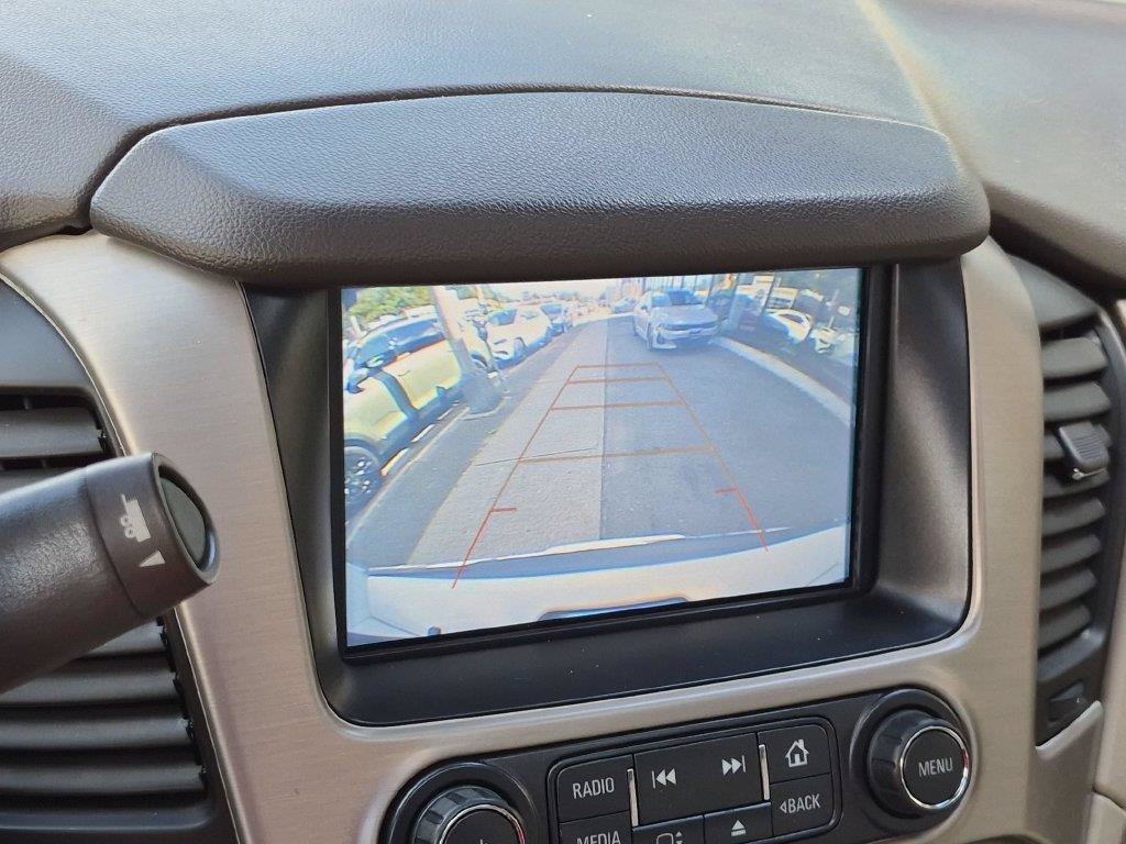 Used 2018 White GMC Denali image 24