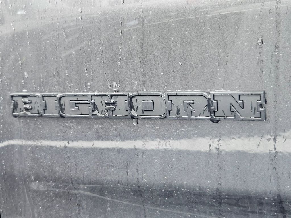 New 2026 Granite Crystal Metallic Clear-Coat Exterior Paint RAM Big Horn/Lone Star image 31