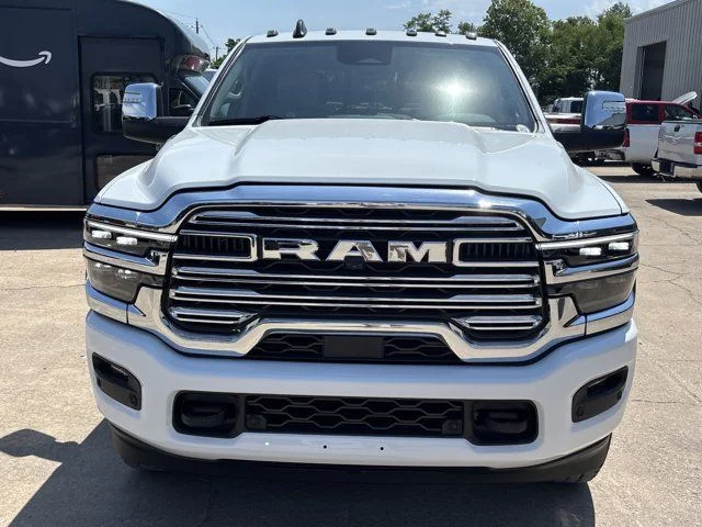 New 2026 Bright White Clear-Coat Exterior Paint RAM Laramie image 10