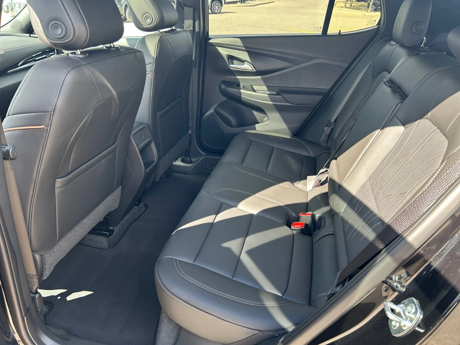 New 2026 Ebony Twilight Metallic Buick Avenir image 19