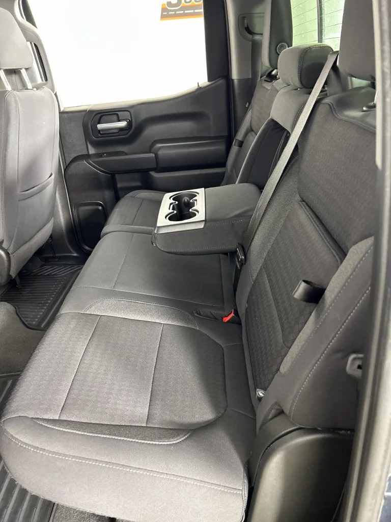Used 2021 Gray Chevrolet LT image 18