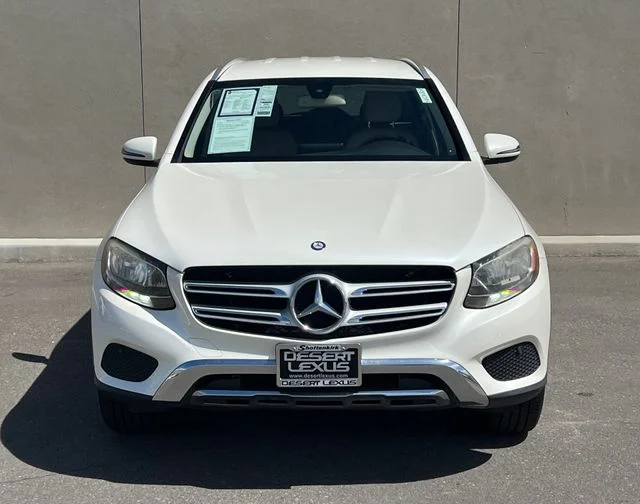 Used 2016 White Mercedes-Benz GLC 300 image 3