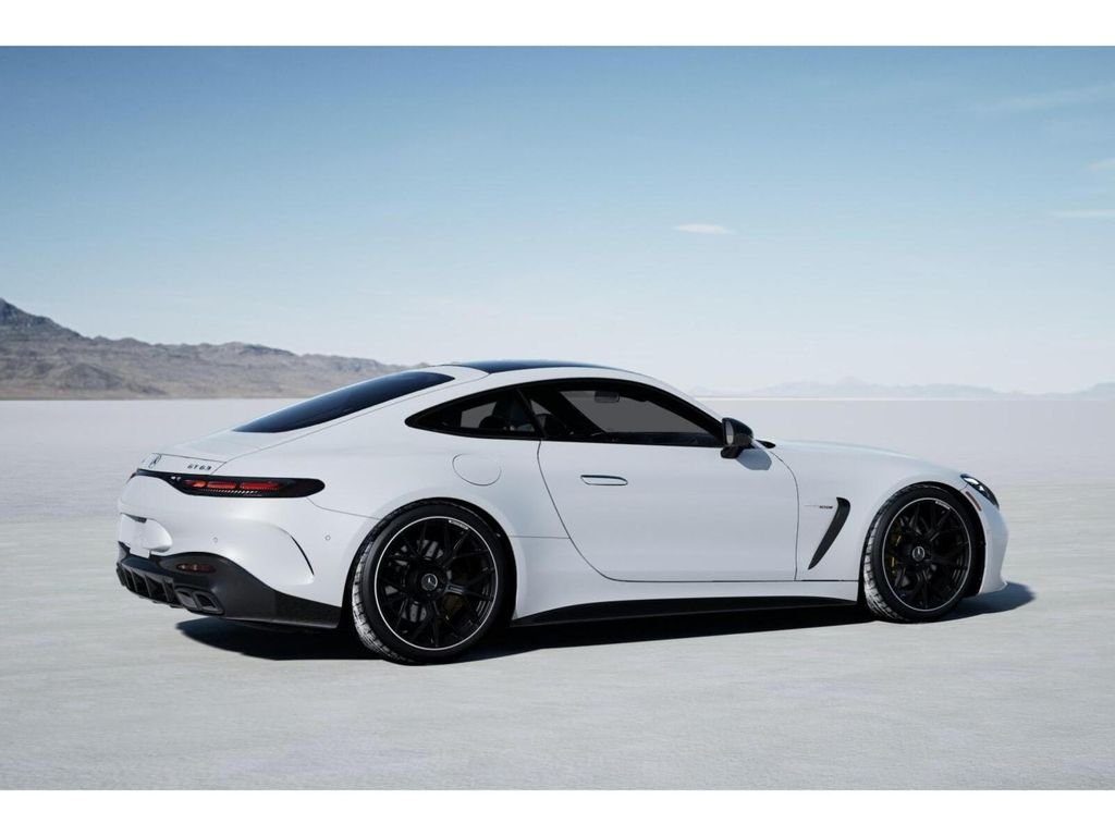 Used 2025 Polar White Mercedes-Benz Base 4MATIC® image 19