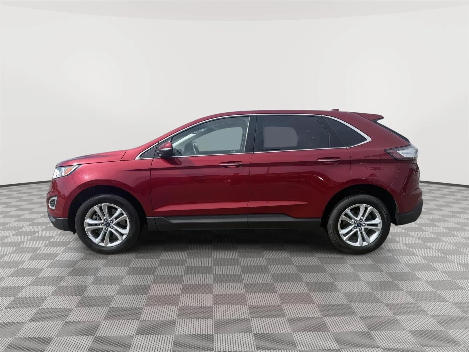 Used 2017 Ruby Red Metallic Tinted Clearcoat Ford Titanium image 4