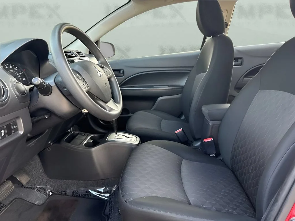 Used 2024  Mitsubishi ES image 9