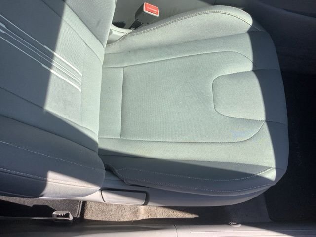 Used 2021 Gray Hyundai SEL image 16