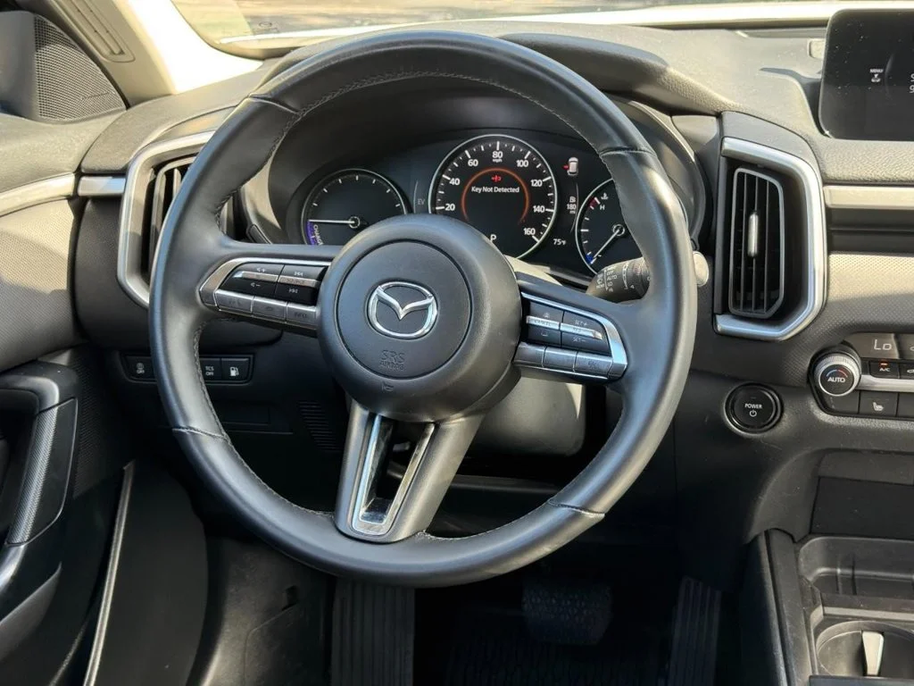 Used 2025 Light Gray Mazda Preferred image 18