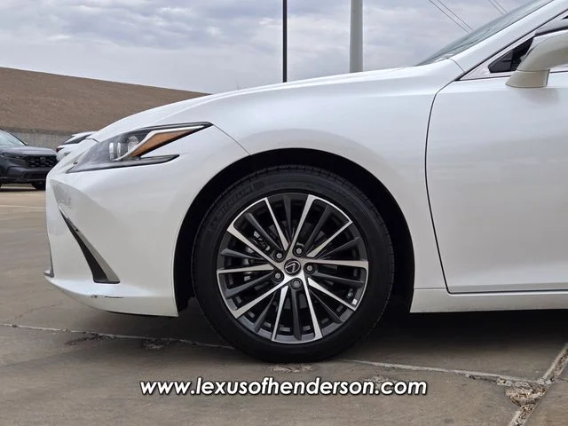 Certified Used 2025 White Lexus 300h image 10