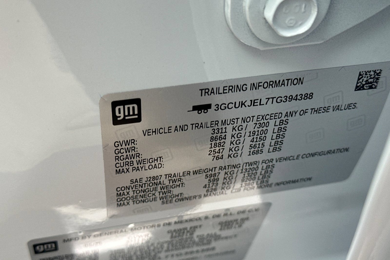 New 2026 Polar White Tricoat Chevrolet High Country image 27