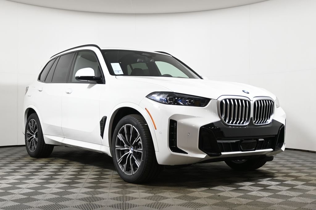 Used 2026 White BMW xDrive40i image 9