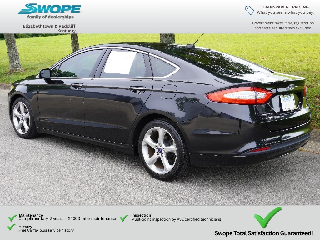 Used 2015 Tuxedo Black Ford SE image 5