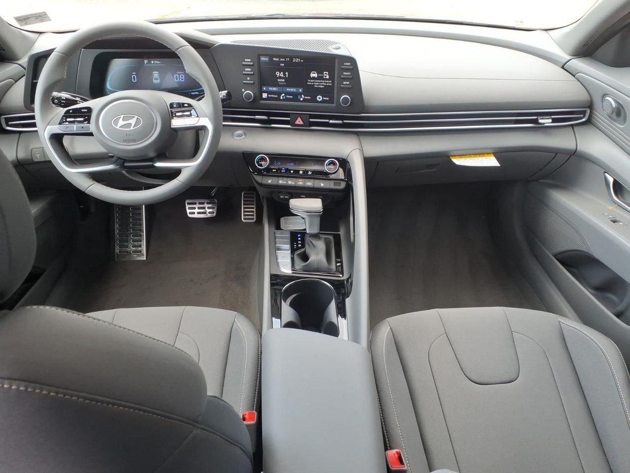 New 2026 Amazon Gray Hyundai SEL Sport image 10