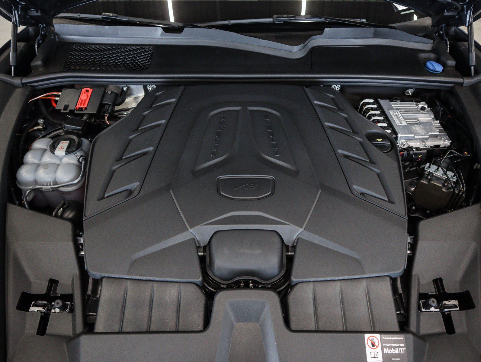 New 2026 Vanadium Grey Metallic Porsche Turbo GT image 30