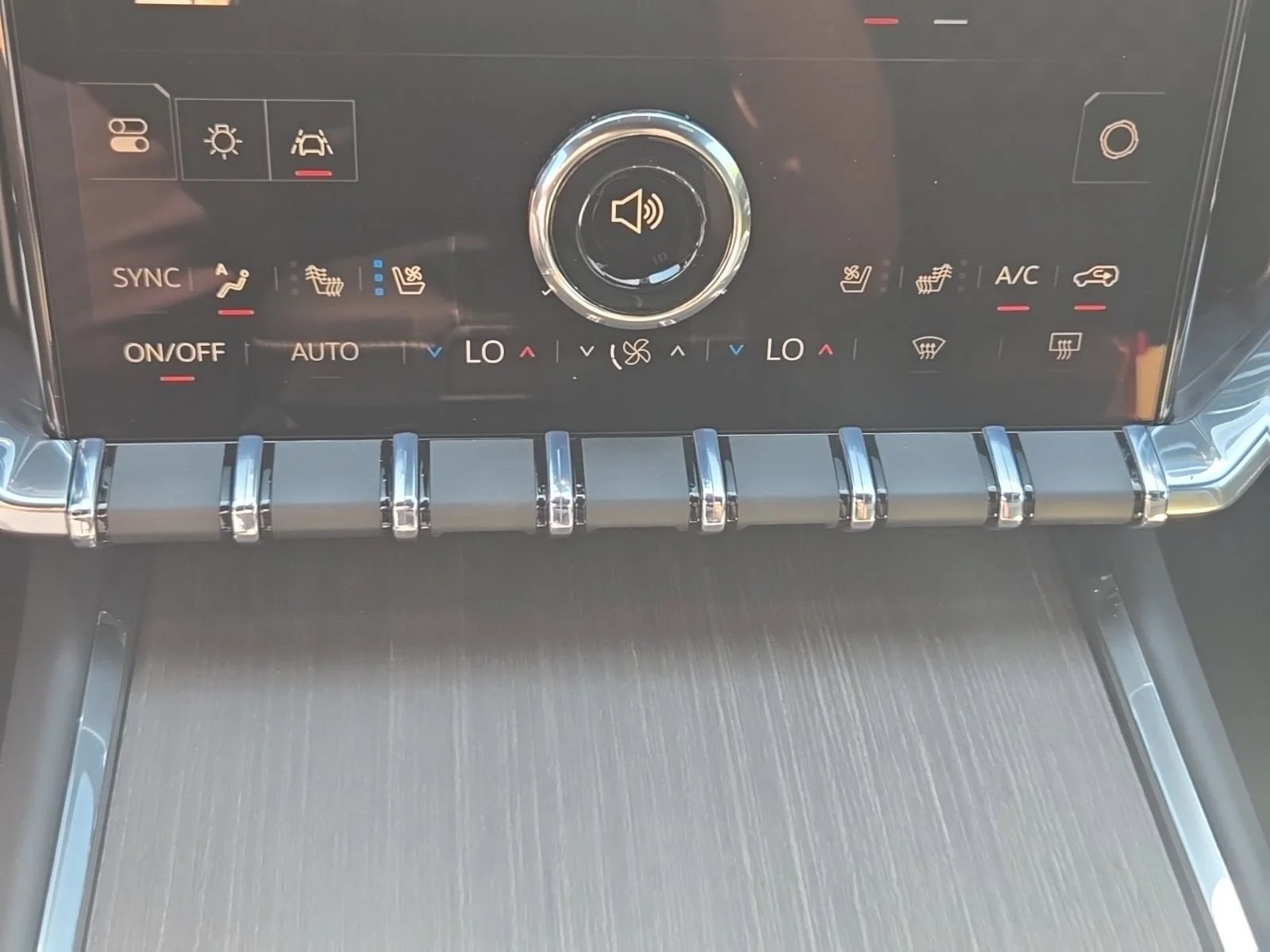 2026 GMC Acadia Denali - Photo 44
