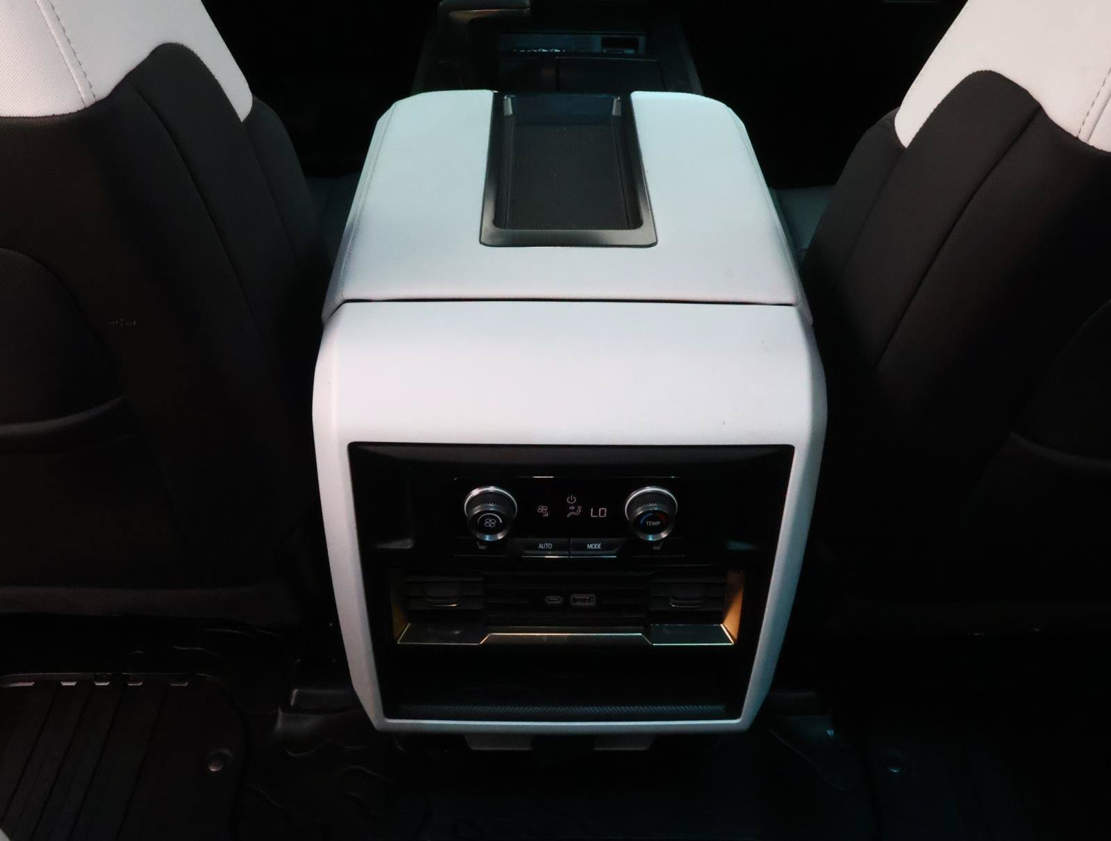 Used 2024 Interstellar White GMC 2X image 12