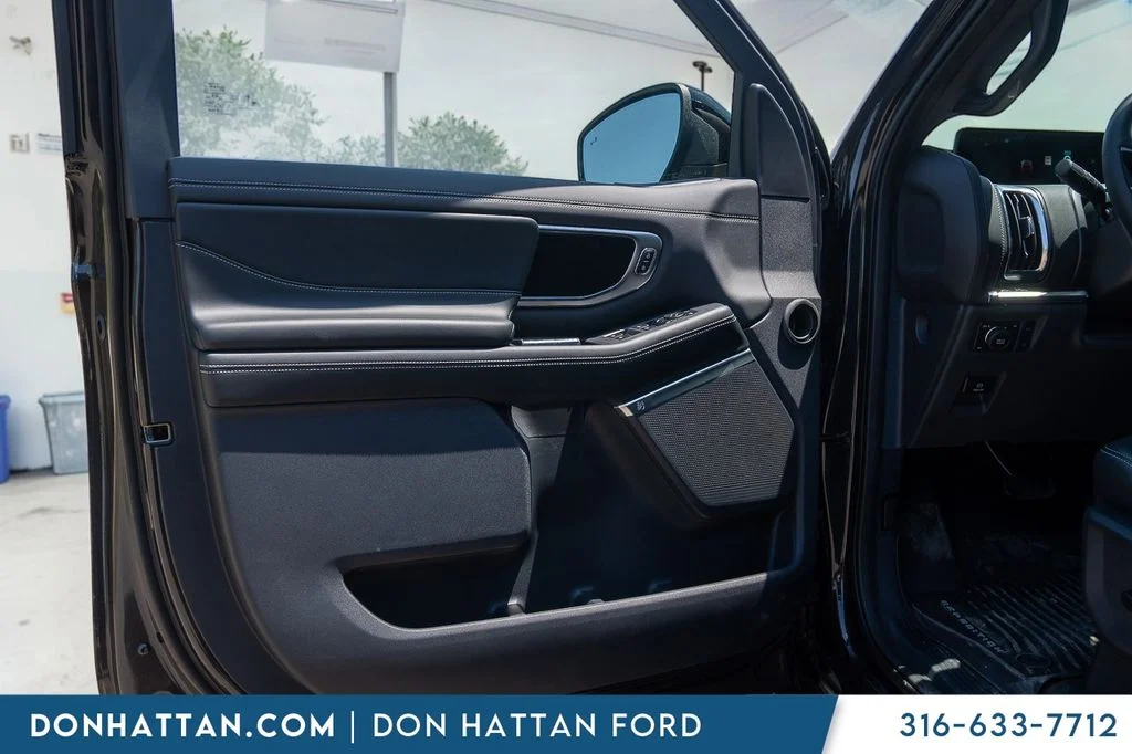 New 2027 Dark Matter Gray Metallic Ford MAX Platinum image 17