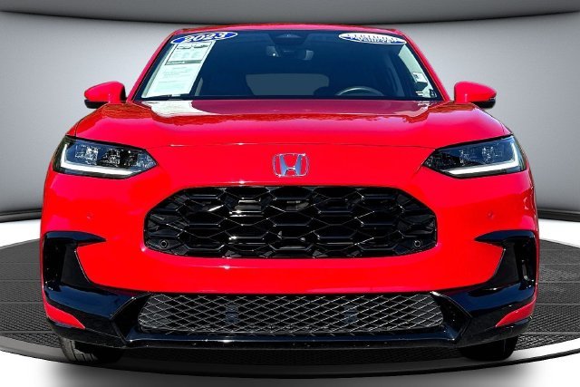 Used 2023  Honda EX-L image 2