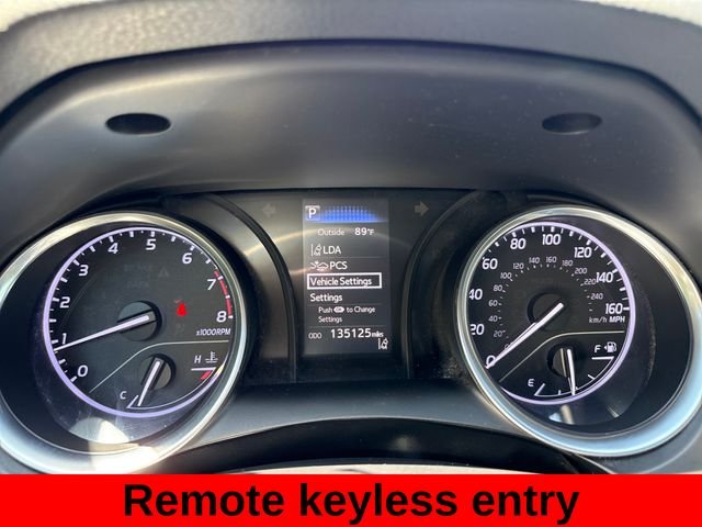 Used 2018 Blue Toyota LE image 17
