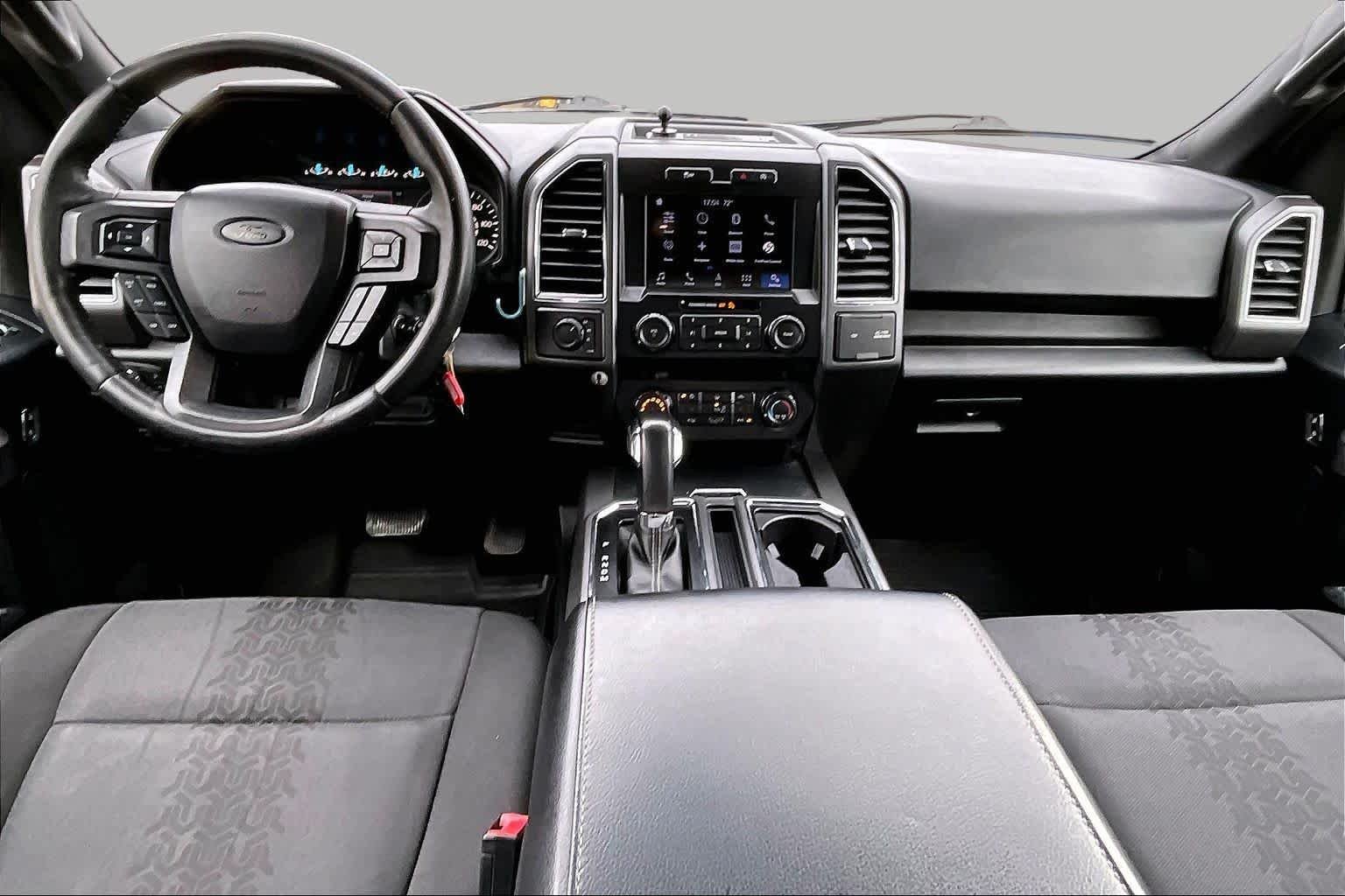 Used 2019 Magnetic Ford XLT image 18