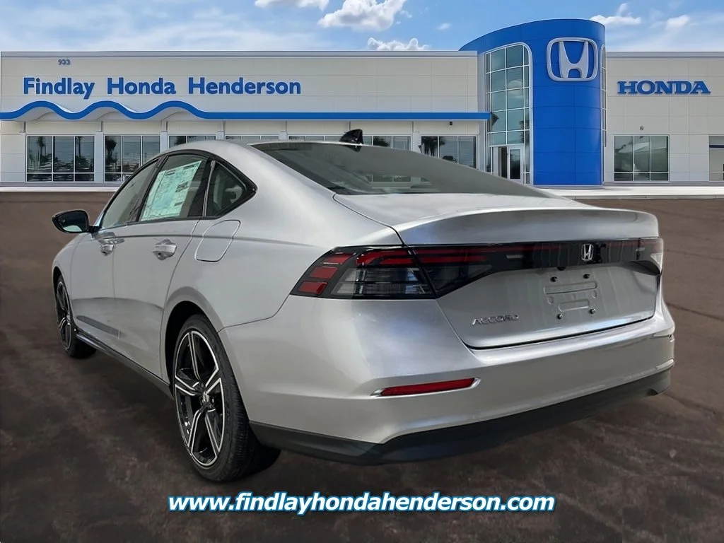 New 2026 Solar Silver Metallic Honda SE image 3