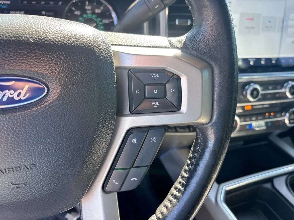 Used 2022 Black Ford Lariat image 31