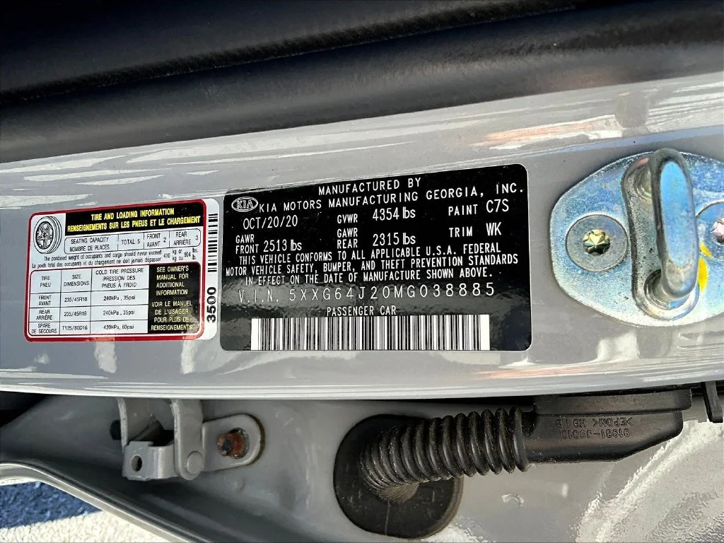 Used 2021 Gray Kia GT-Line image 21